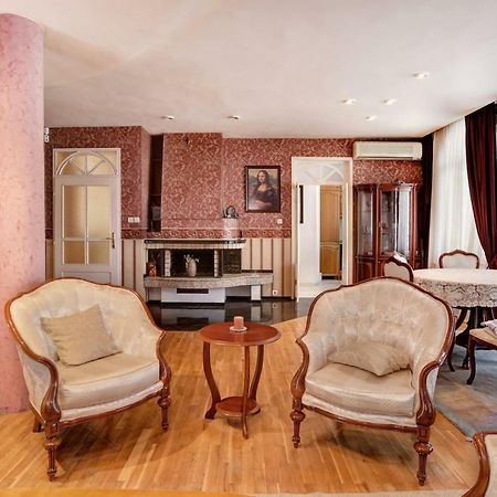 Aristocratic, Elegant, Designer Top Central Apartment Σόφια Εξωτερικό φωτογραφία