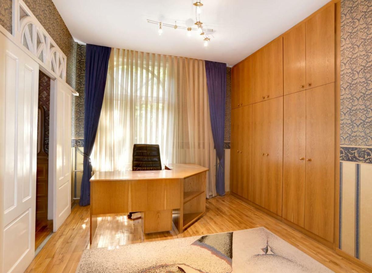 Aristocratic, Elegant, Designer Top Central Apartment Σόφια Εξωτερικό φωτογραφία